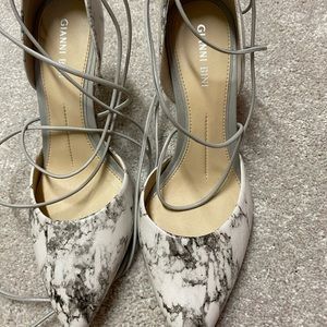 BRAND NEW GIANNI BINI HEELS